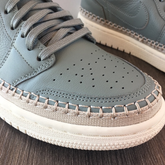 Nike Air Jordan Women's 1 Retro High Premium - Picture 5 of 8